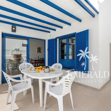 Semesterbostad Casa Papagayo Rocas - Heated Pool & Air Conditioning - Emerald Lanzarote Playa Blanca (Lanzarote)
