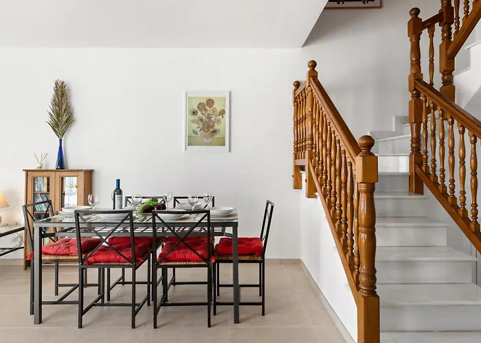 Semesterbostad Casa Papagayo Rocas - Heated Pool & Air Conditioning - Emerald Lanzarote