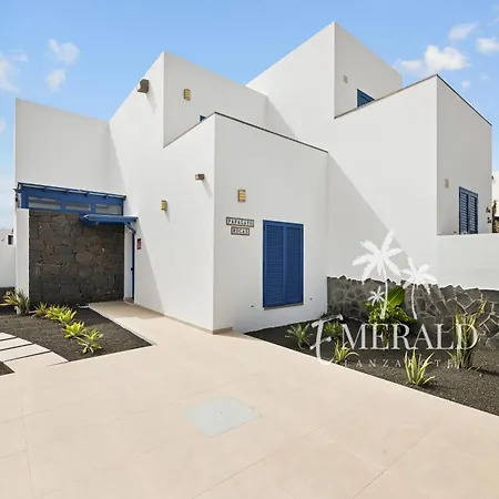 Casa Papagayo Rocas - Heated Pool & Air Conditioning - Emerald Lanzarote Playa Blanca