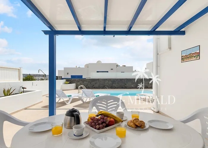 Casa Papagayo Rocas - Heated Pool & Air Conditioning - Emerald Lanzarote